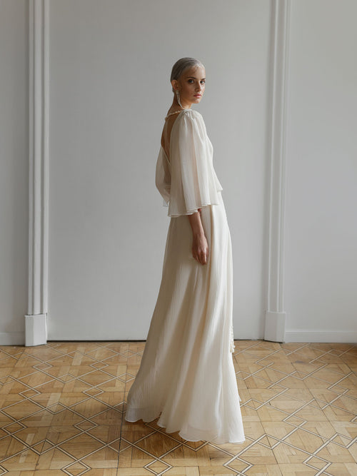 Chiffon_wedding_dress_long_sleeve