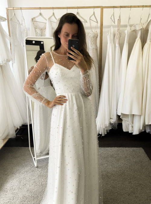 Robe de mariée perlée