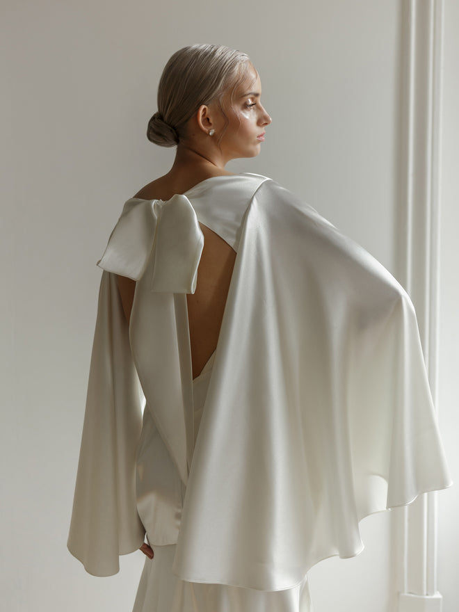 Bow_open_back_wedding_dress