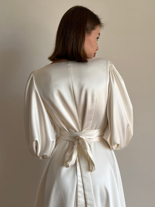 Plus_size_wedding_dress_0