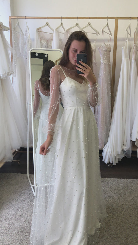 Robe de mariée perlée